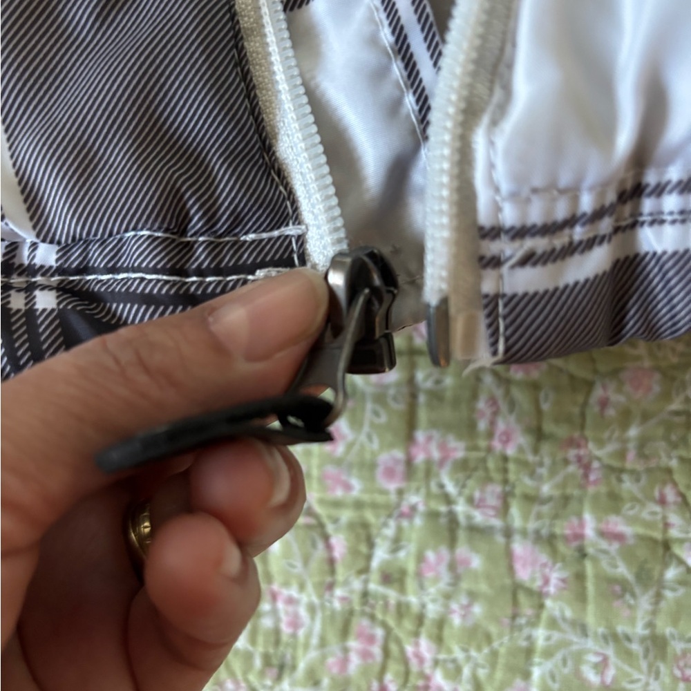 South Pole Black and White Plaid Jacket Size XL (7) - Picture 15 of 16